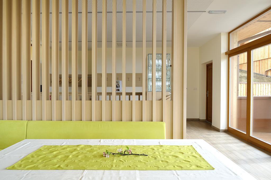 Vino Valdhuber Apartments Svecina Luaran gambar